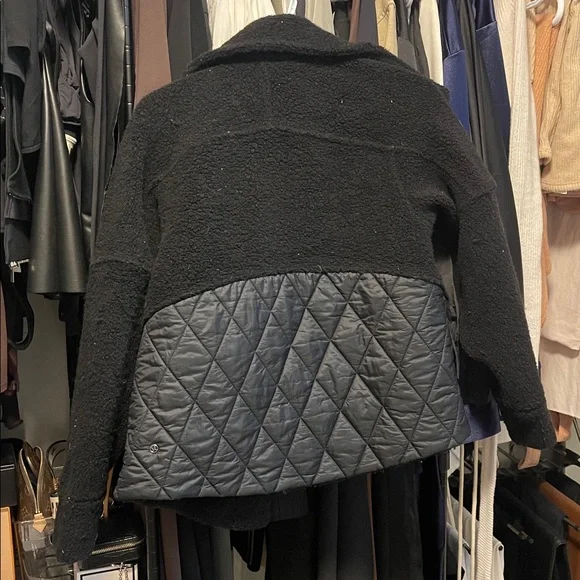 Lululemon Jacket - Picture 2 of 2